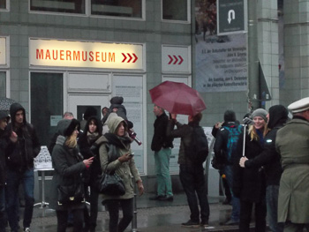 Mauermuseum am Check-Point Charlie in Berlin Berlin