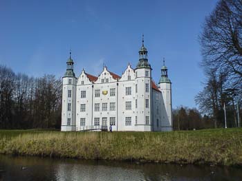 Schloss Ahrensburg Schleswig-Holstein
